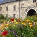 La Ferme Des Templiers De Flechinelle فندق مبيت وإفطار 3*