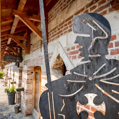 La Ferme Des Templiers De Flechinelle Bed & Breakfast