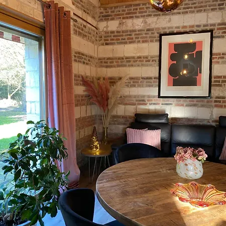 Frühstückspension La Ferme Des Templiers De Flechinelle 3*