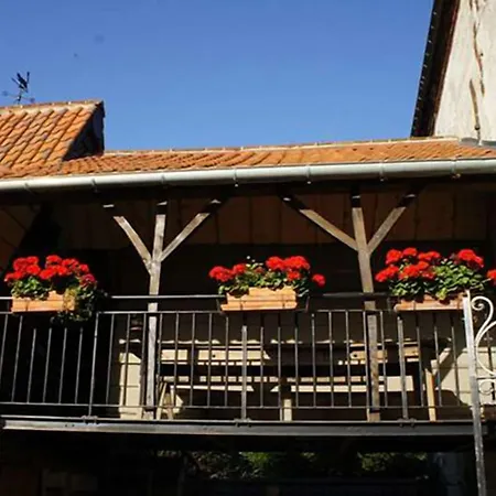 B&B La Ferme Des Templiers De Flechinelle 3*
