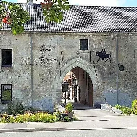 La Ferme Des Templiers De Flechinelle Enquin-les-Mines