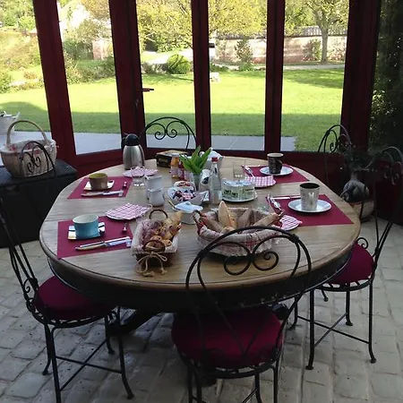 La Ferme Des Templiers De Flechinelle Bed & Breakfast
