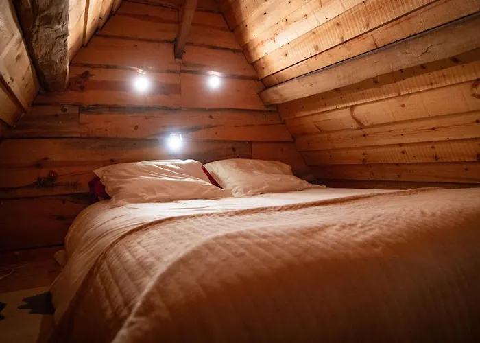 La Ferme Des Templiers De Flechinelle Bed & Breakfast 3*