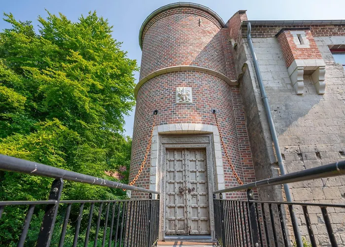 Bed & Breakfast La Ferme Des Templiers De Flechinelle 3*