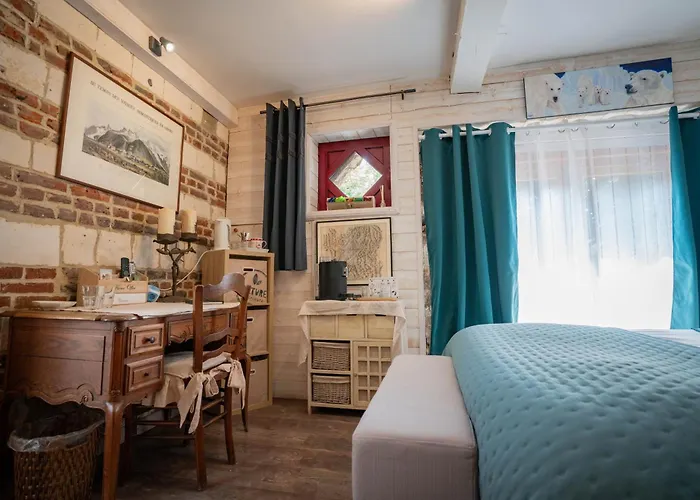 La Ferme Des Templiers De Flechinelle Bed & Breakfast