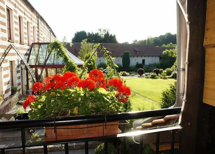 Bed & Breakfast La Ferme Des Templiers De Flechinelle 3*